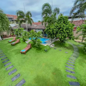 https://the-barns-villas-and-restaurant.negombohotels.net