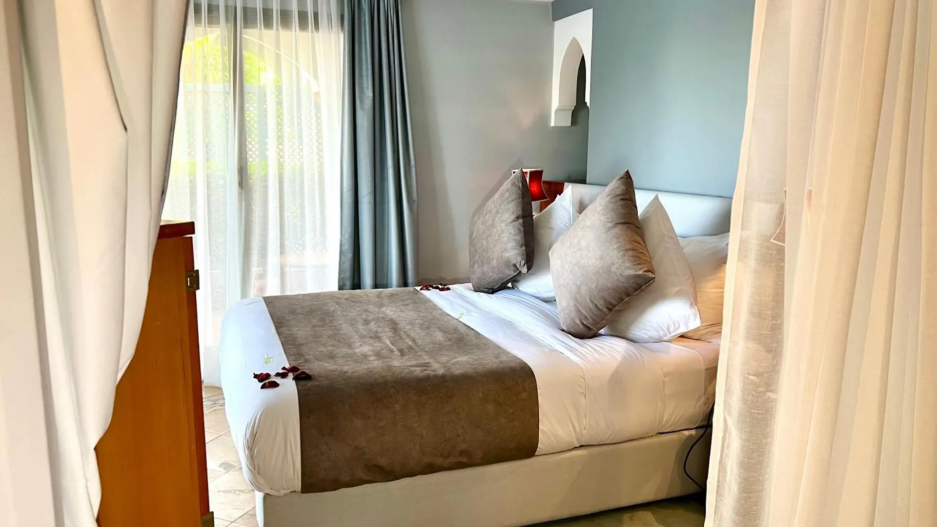 Hotel Pavillon Du Golf -Palmeraie Suites Marraquexe